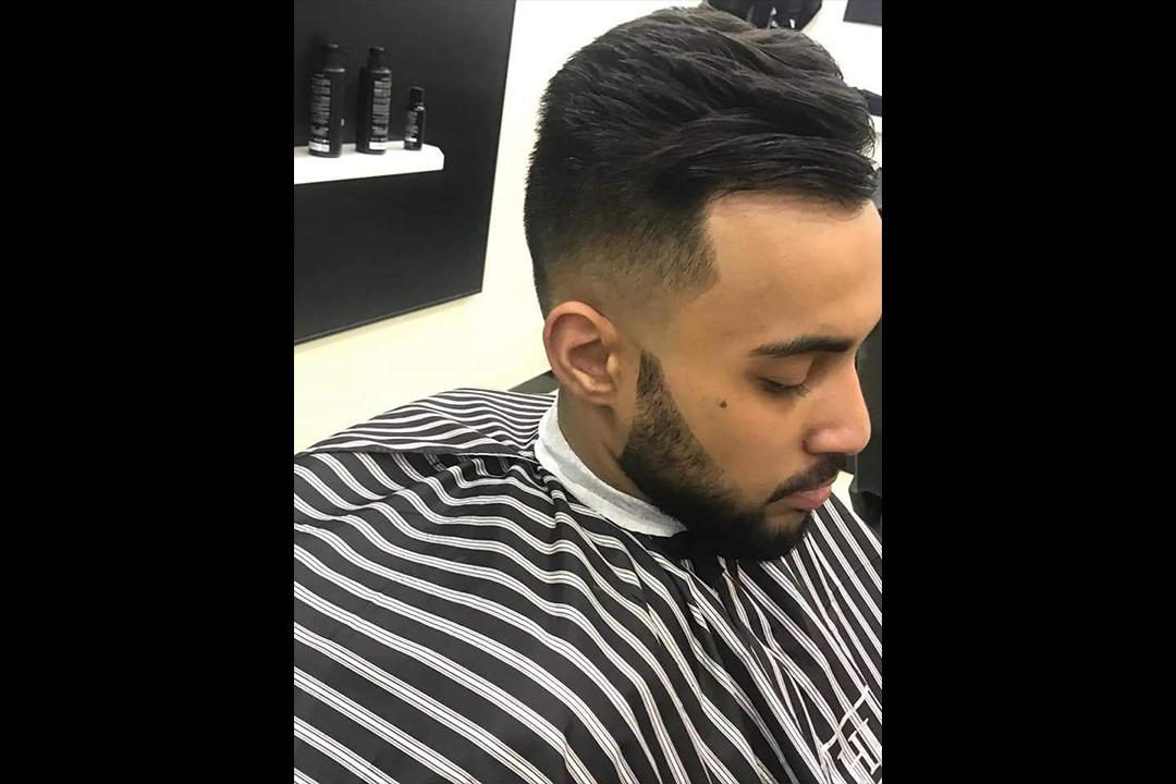Dazzling Salon photo 1